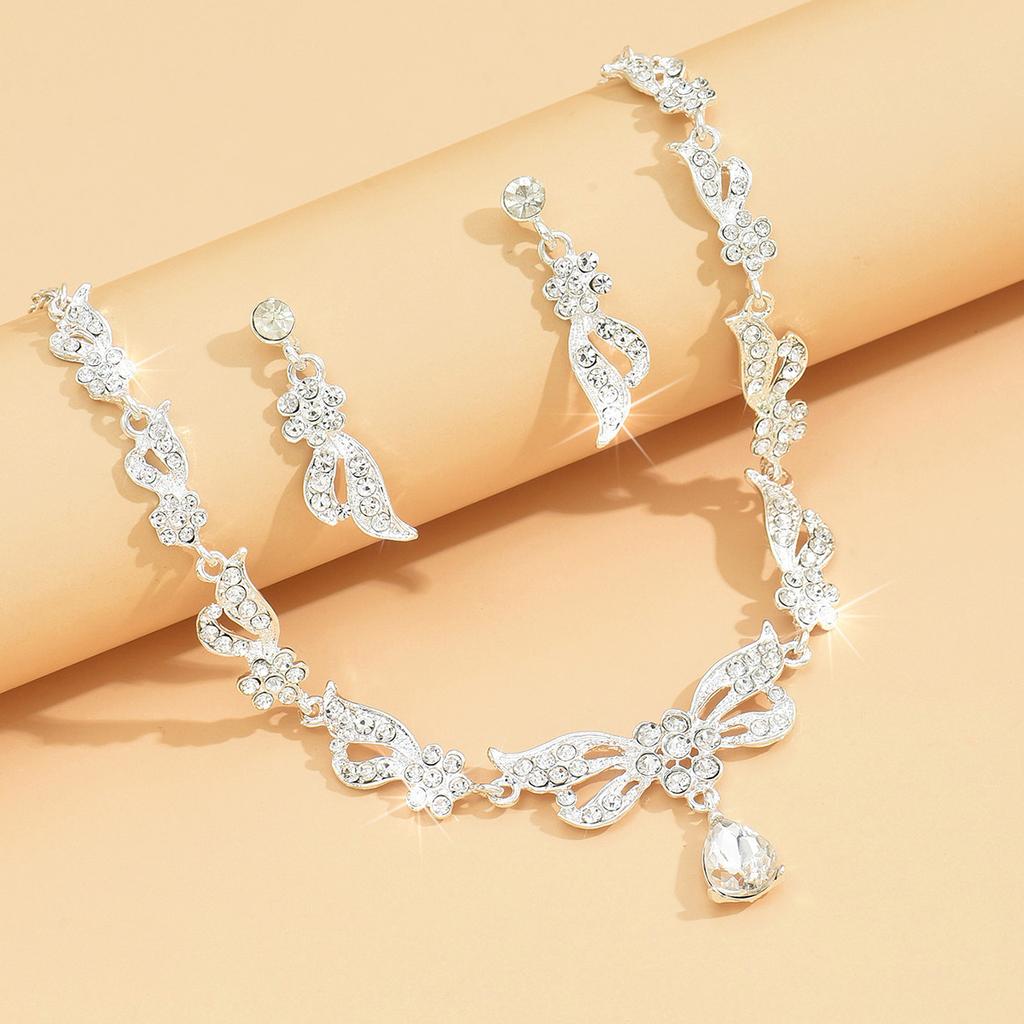 Premium Sense Rhinestone Necklace Earrings Three-Piece Wedding Jewelry Temperament Bridal Wedding Jewelry Set