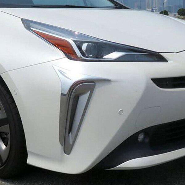 Декоративные накладки на противотуманные фары для Toyota Prius 2019-2020 (1 пара)