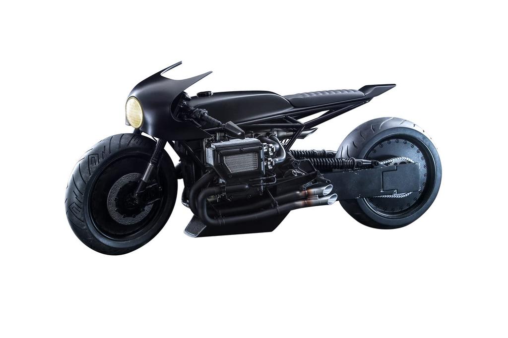Фильм Шедевр Бэтмен Batcycle 16 Scale Vehicle Black