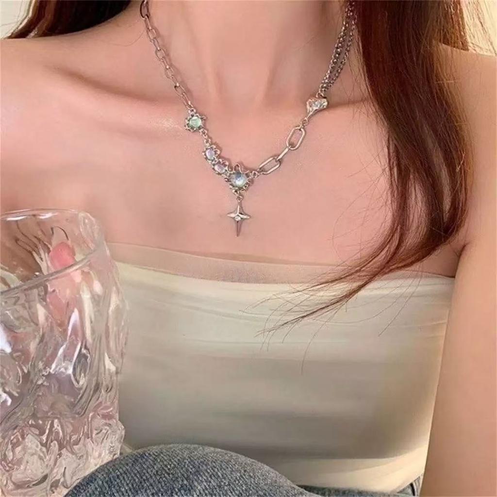 Pearl necklace women's high-end collarbone chain new light luxury niche broken silver neck chain decoration