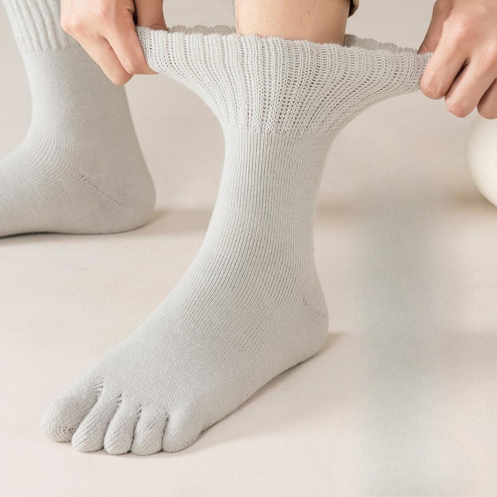 Woolen Five-finger Socks for Men, Mid-calf with Fleece for Warmth, Toe-separating Socks, Toe Socks for Warmth, Thickened Loops, Long Calf