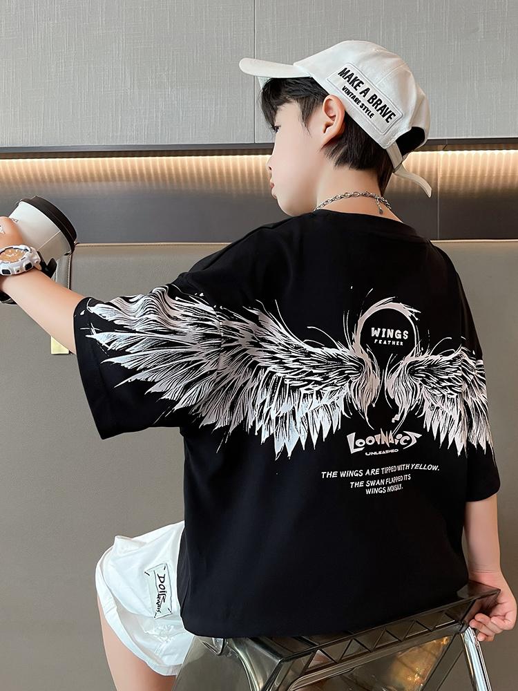 Children's clothing, boys' short sleeved T-shirt, summer clothing, 2026 new item, mid size children's summer half sleeved boys' top