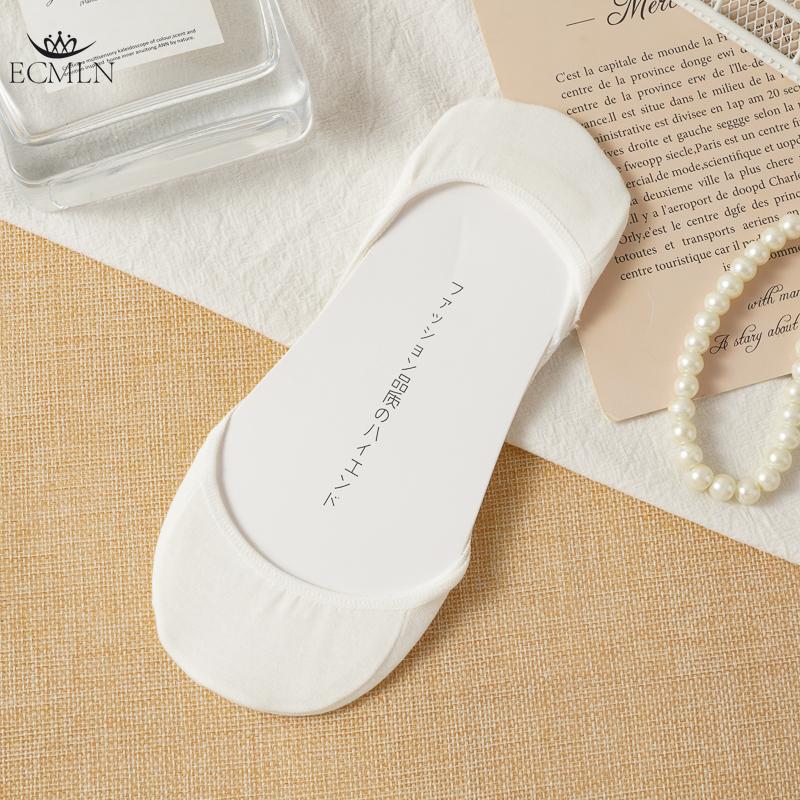 5 Pairs Women's Summer Socks Thin Short Low-cut Boat Socks with Silicone Soles for Non-slip and Heel Protection Invisible Socks