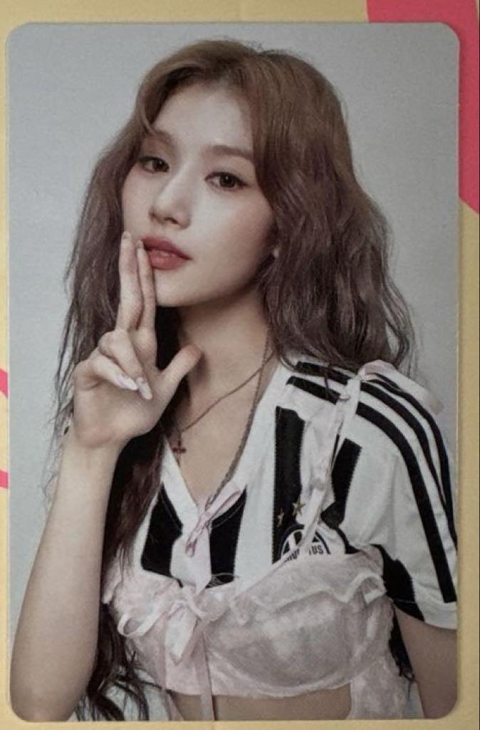 [USED] MISAMO HAUTE COUTURE First Limited Sana Edition