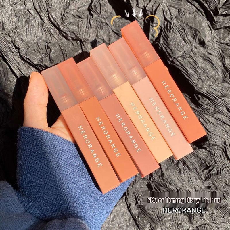 HERORANGE Бархатный Матовый Блеск для Губ - Насыщенный Пигмент в Оттенке Молочного Чая