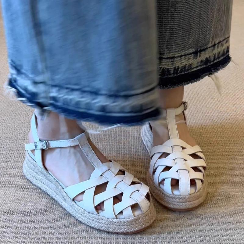 Fashion Retro Style Woven Cutout Breathable Casual Straw Platform Wedge Shoes Women's Outside Wear New Baotou Sandals