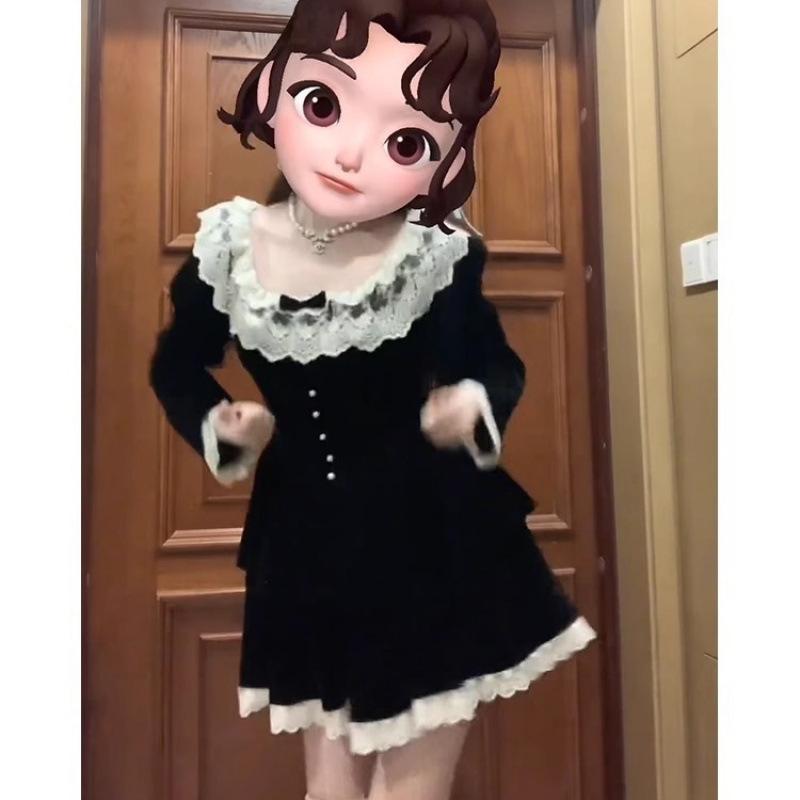 Elegant French High-End Petite Velvet Dress for Autumn/Winter 2026 in Black and Gold