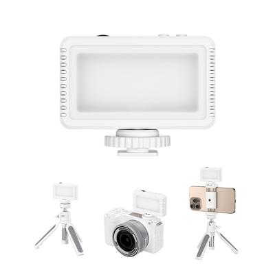 KIWIFOTOS Компактный светодиодный видеосвет для камеры, совместимый с Canon PowerShot EOS R50 Sony Fuji Leica 43 6500K Цвет Бесступенчатая яркость 600 мАч Мини