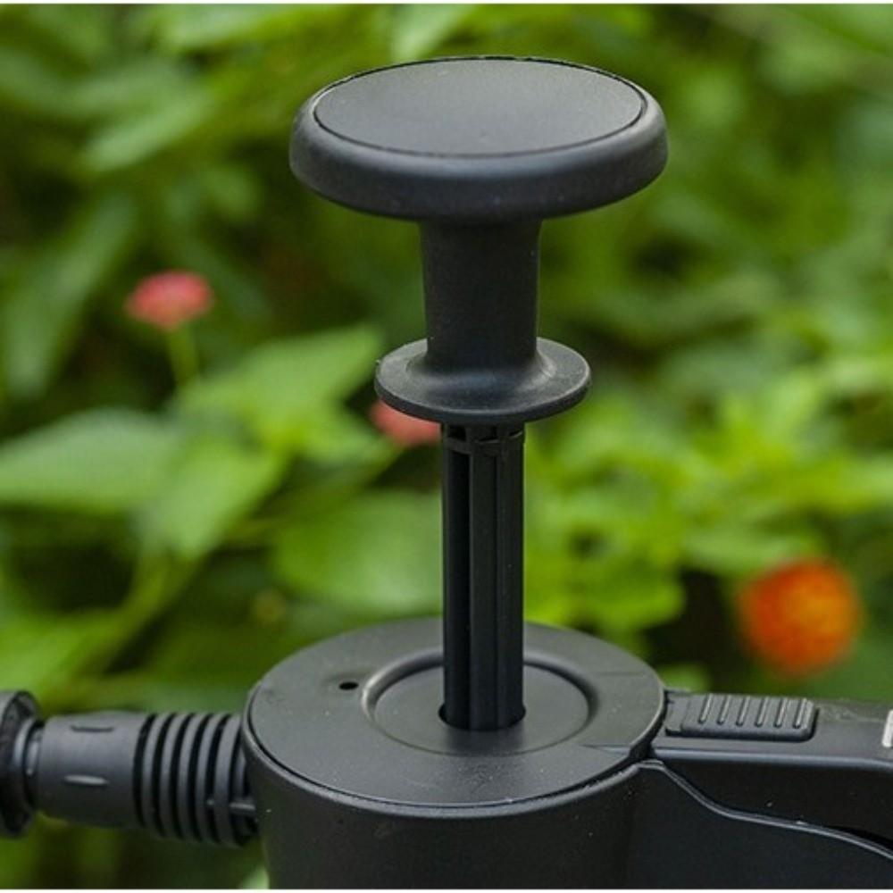 2L Capacity Foam Spray Bottle Manual Pump Air Pressure Sprayer  for Water Jet