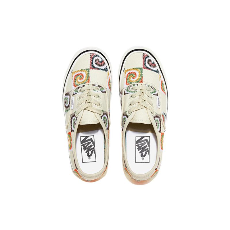 Vans Authentic 44 Low Top Skateboarding Shoes Unisex White Vans VN0A7Q5CWHT