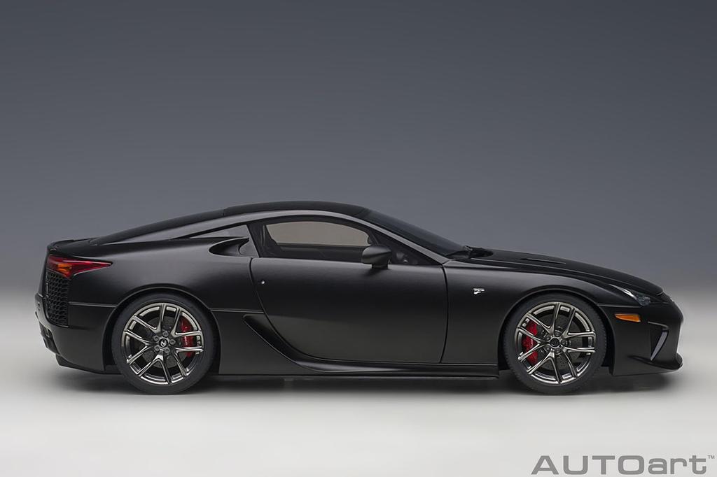 AUTOart 1/18 Lexus LFA (Matte Black) Finished Product