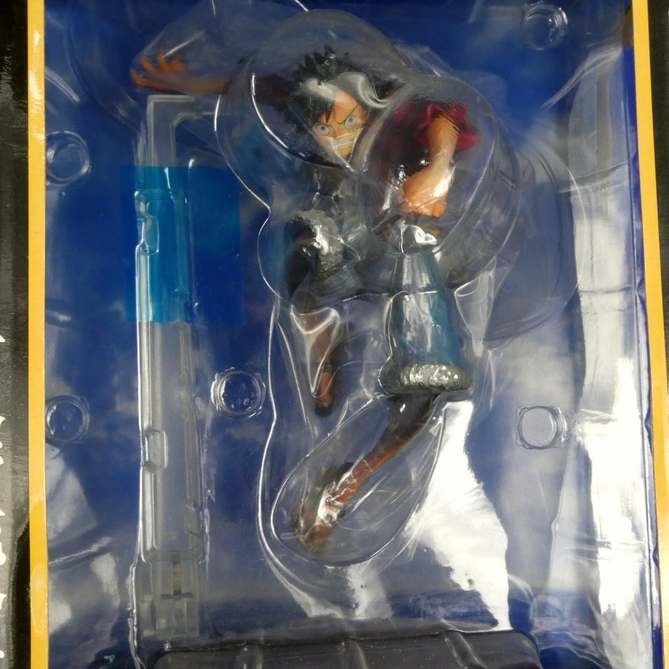 [Б/У]ONE PIECE Ichiban Kuji "Траектория плавания Пиратов Соломенной Шляпы" Приз А Обезьяна Д. Фигурка Луффи