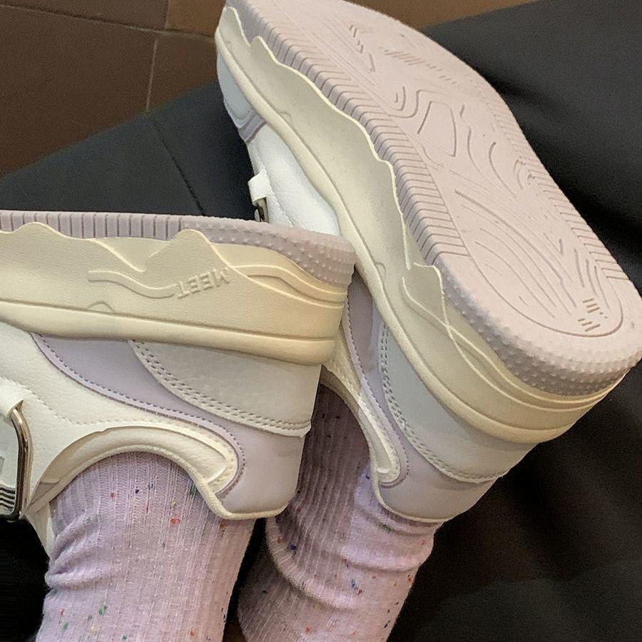 2024 Spring Niche Design Original Board Shoes Women's Fashion Versatile 2024 New Casual Fashion Student Little White Shoes