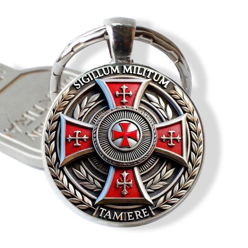 Red Cross Knight Vintage Round Alloy Key Holder For Party And Holiday Gifts