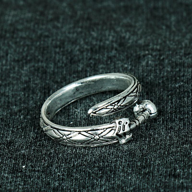 Simple Twist Ins Niche Archery Ring for Women