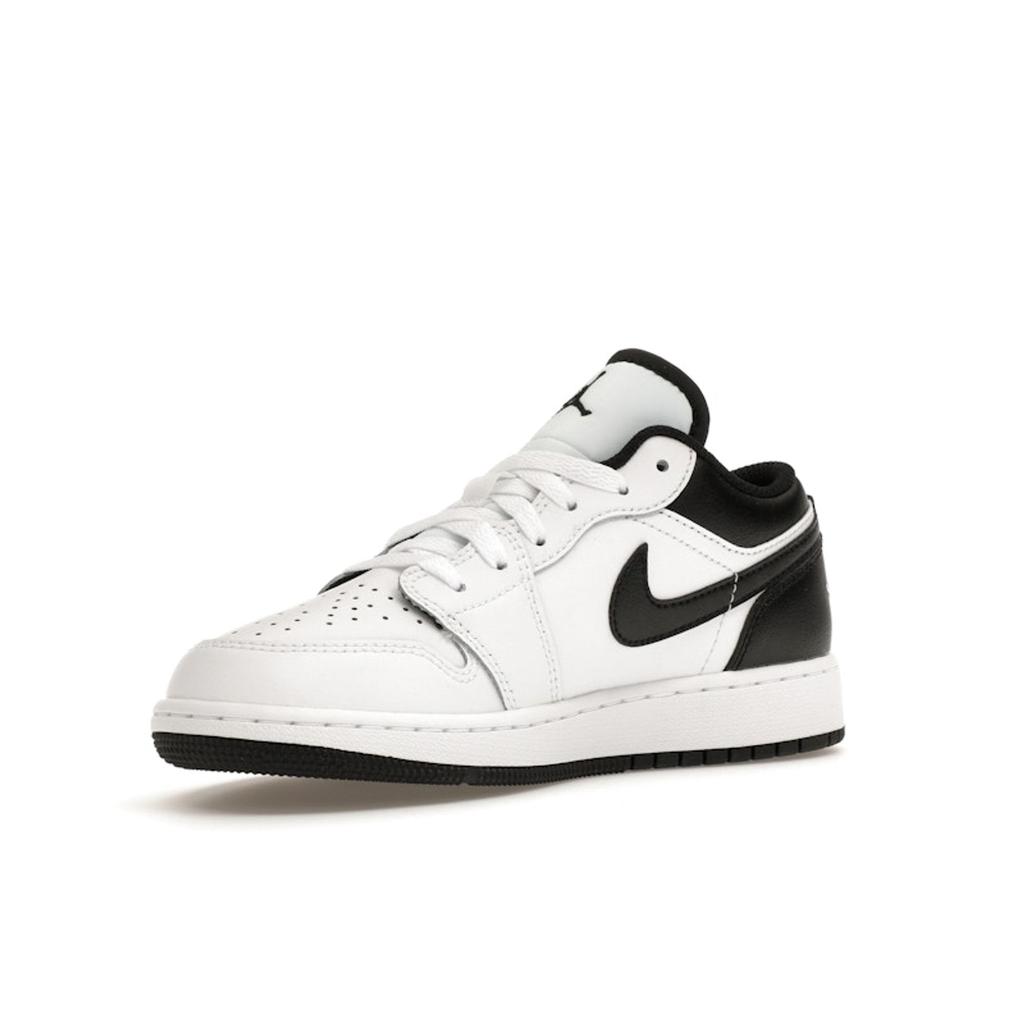Кроссовки Air Jordan 1 Low GS White Black Kids 553560-132