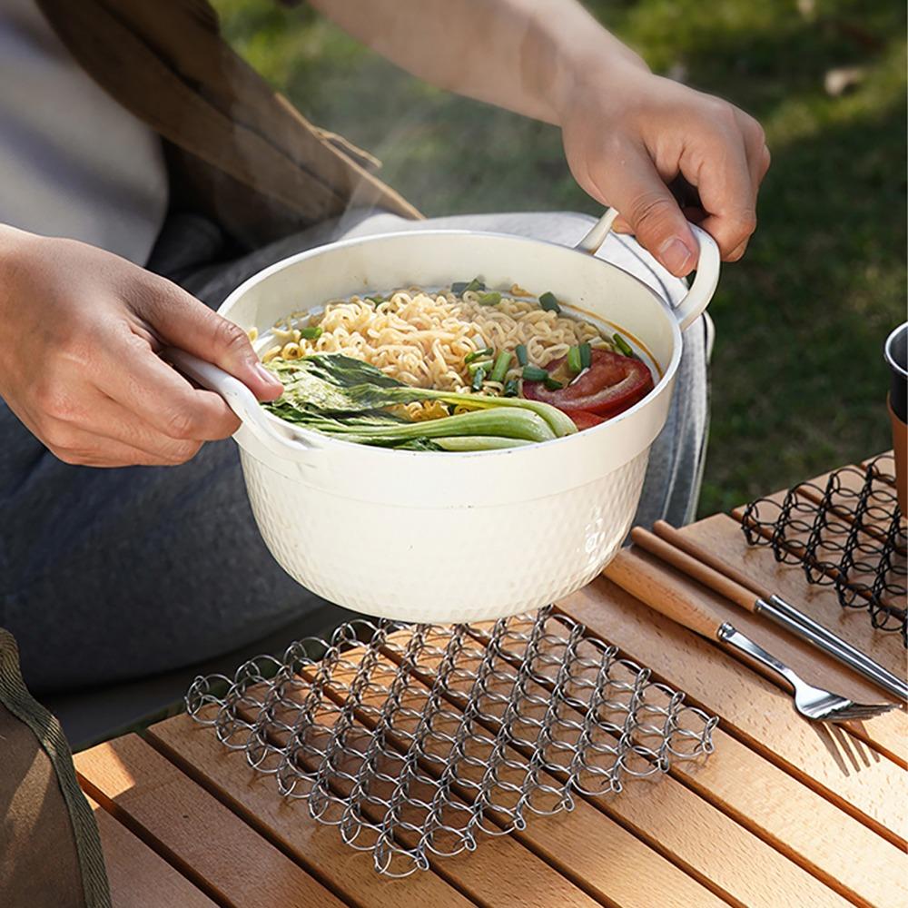 Woven Stainless Steel Trivet Anti-Scald Heat Proof Mat Practical Pot Stand Kitchen Dining