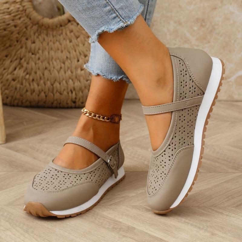 Fashion Hollow Breathable Retro Design Casual Single Shoes for Women Spring 2025 New Shallow Mouth Comfortable Soft Soled Fashion Pumps