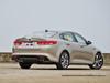 Совместимо с Kia 2016-2018 K5 Накладка на задний бампер. Подходит для двойного или одинарного выхлопа.