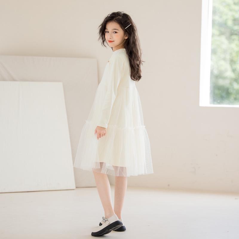 Стильное платье для девочек с длинными рукавами и юбкой из сетчатого тюля на весну и осень 2025 г.