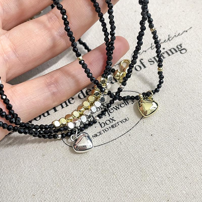 Ожерелье из металла в стиле ретро с черным кристаллом в форме сердца — универсальный, простой и стильный дизайн для женщин