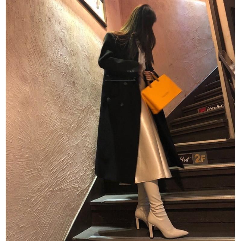 Корейская версия белых остроносых сапог на высоком каблуке, но с толстыми каблуками до колена, тонкие эластичные сапоги, для маленького человека