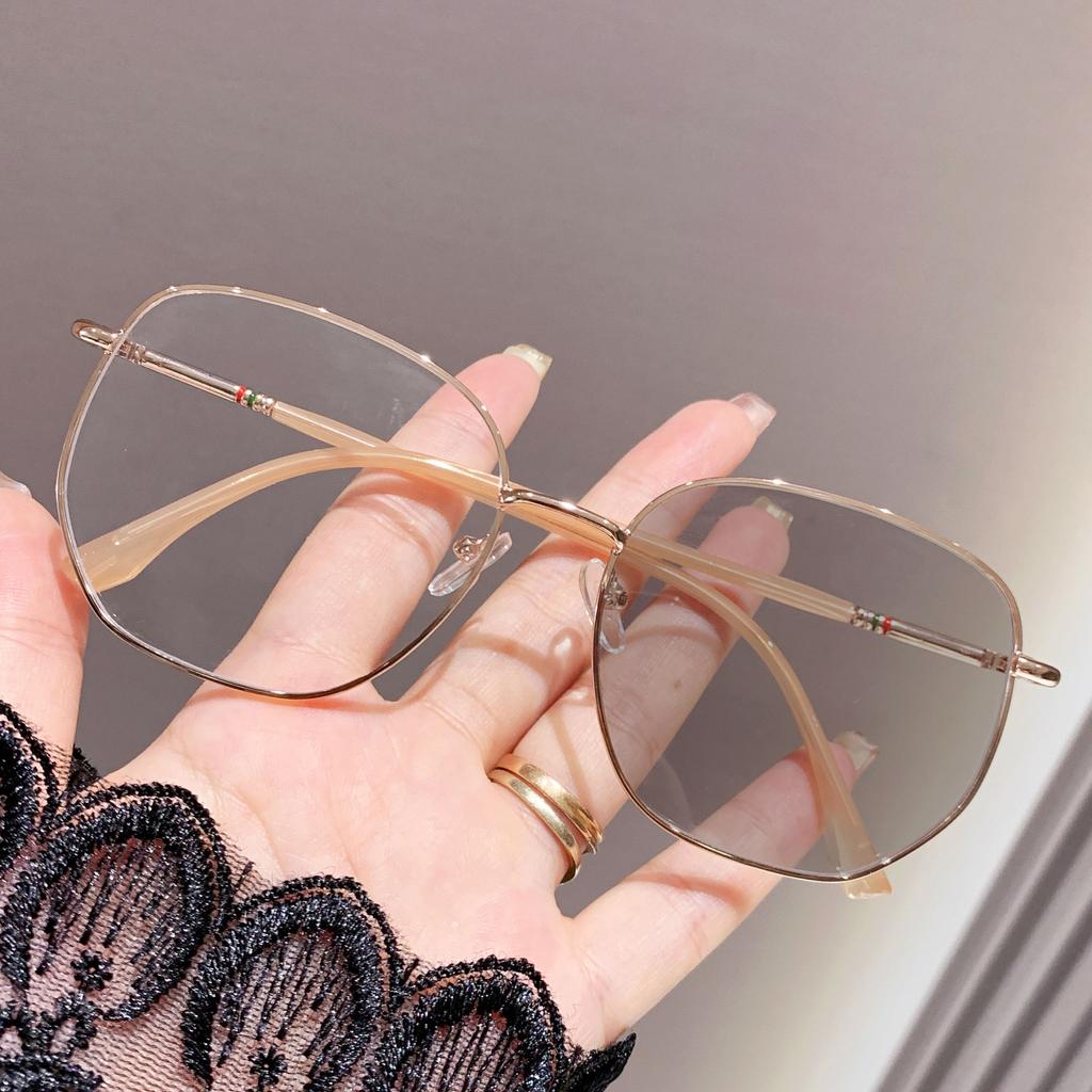 Фоточувствительные очки с меняющими цвет золотыми оправами, блокирующие синий свет, для близоруких - Элегантная модель в деловом стиле