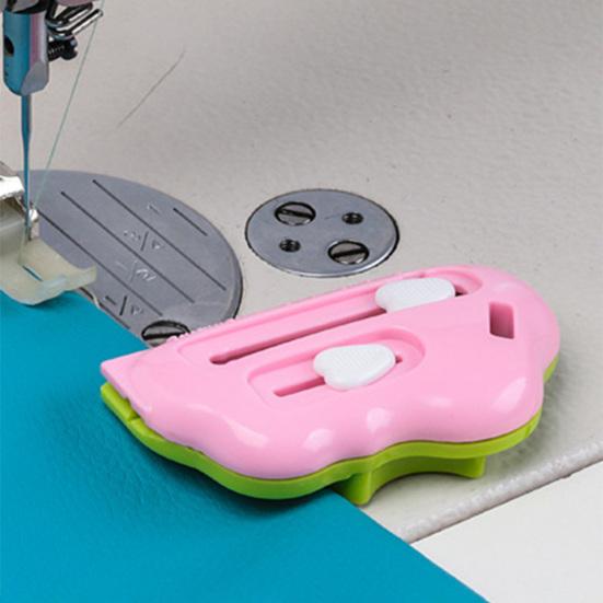 Магнитная направляющая для шва 3 в 1 Многофункциональная направляющая для шитья со шкалой, нитевдеватель для иглы, распарыватель швов, направляющая для шва, подгибатель для швейной машины