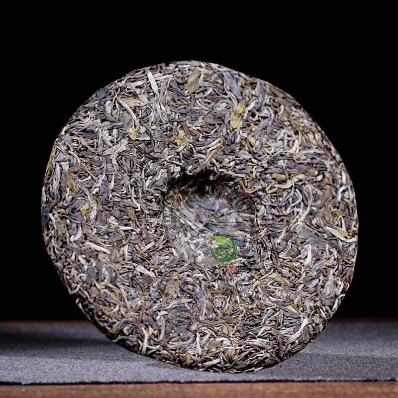 357 г лепешки Qizi из Yunnan Brown Mountain Spring - собранный сырой чай Pu'er