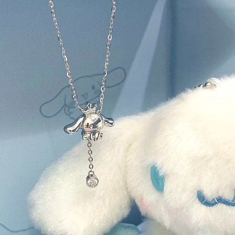Cartoon Cat Rhinestone Necklace - Fashionable Girly Student Best Friend Chain with Niche Design.