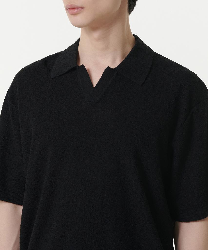 MUSINSA STANDARD Boucle Slit Neck Knitted Polo Shirt [Black]