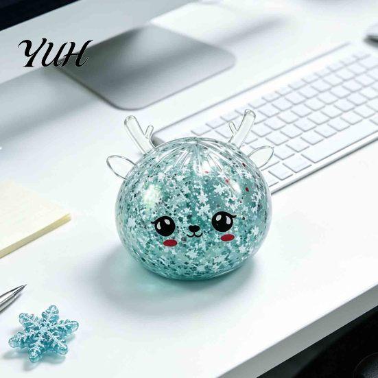 Glitter Core Sensory Toys Christmas Reindeer Bun Squeeze Toy, Slow Rising TPR Fidget Toy Elastic with Glitter, Holiday Decompression Gift, Party