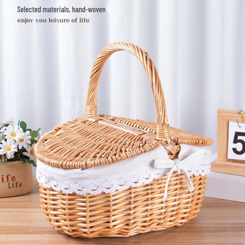 Child-sized Rattan & Willow Woven Basket with Lid - Pastoral Style, Ideal for Gifts & Storage