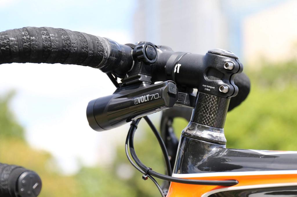CAT EYE GVOLT70 Подрулевой фонарь для велосипеда HL-EL551RC