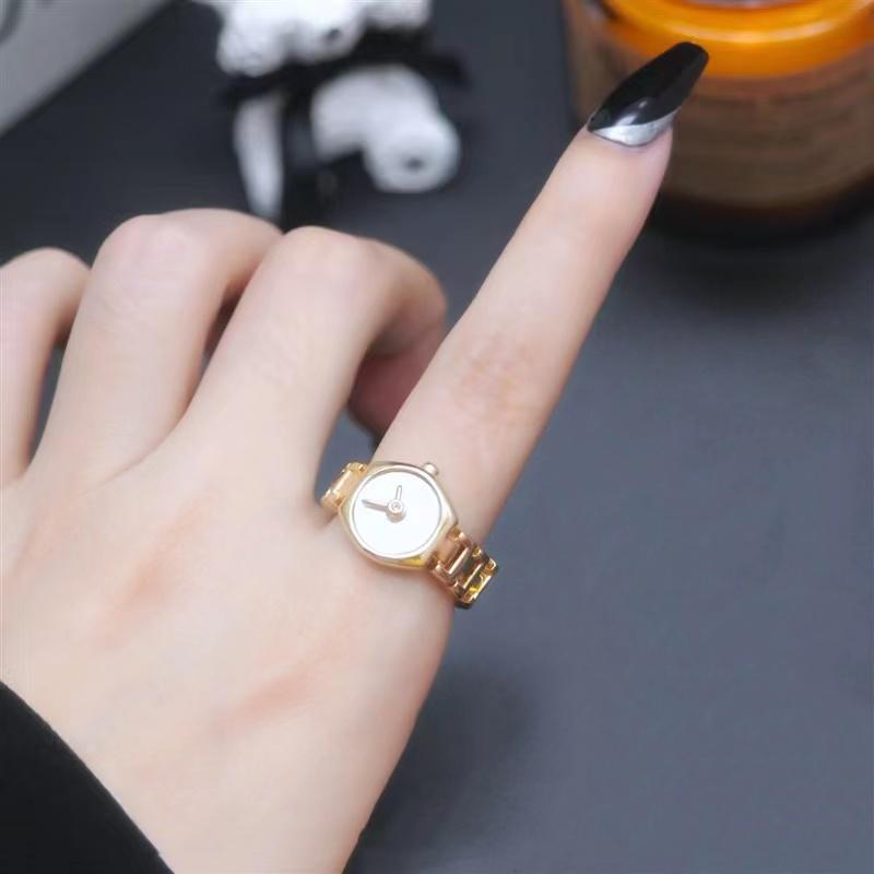 Unique Imitation Watch Design with Gold Open Ring, Gothic Girls' Fashion Jewelry For Women Party Luxury Accessories