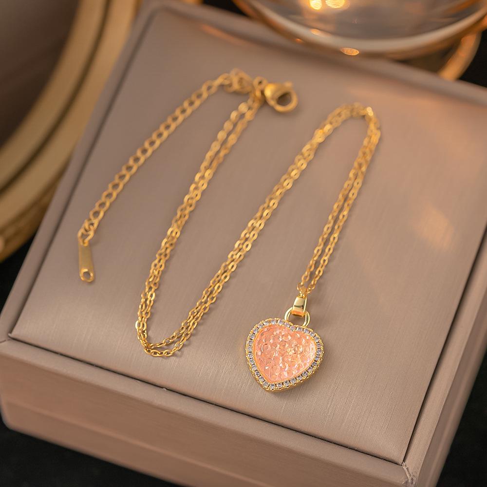 Шикарное не тускнеющее колье из титановой стали для женщин с уникальным дизайном и сверкающей медной подвеской