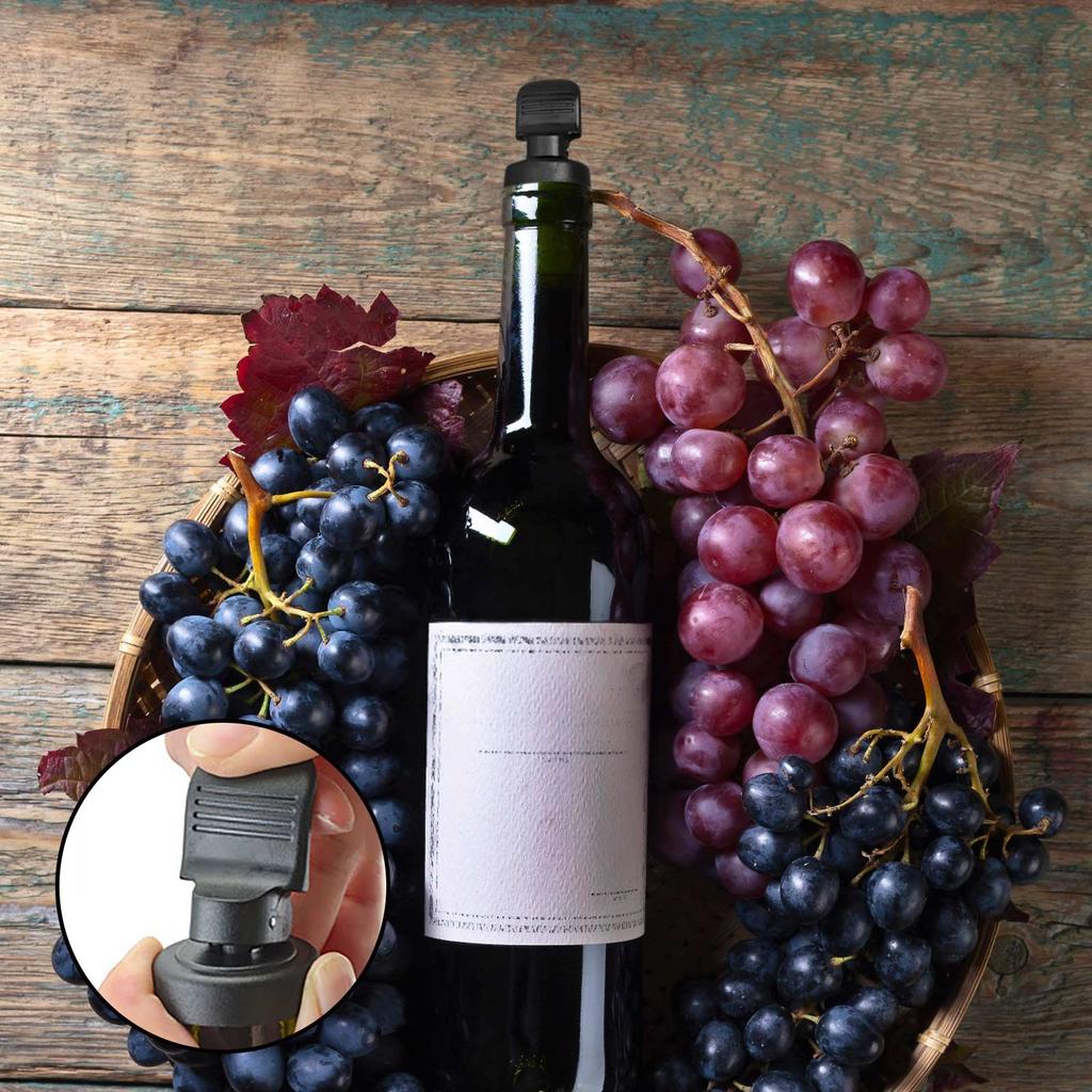 Manually Press Down The Bottle Stopper And Vacuum Wine Stopper