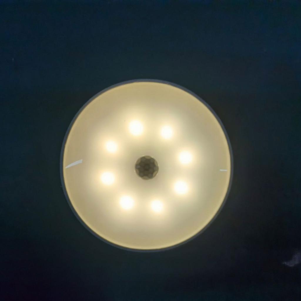 Motion Sensor Light Led USB NightLights Round Chargeable Lamp for Bedroom Kitchen Stair Hallway Wardrobe Cupboard Lighting