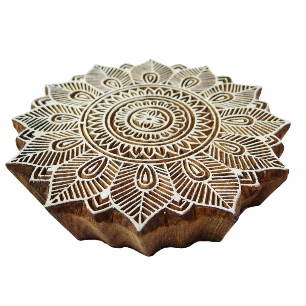 Печатание ткани деревянного блока флористического дизайна на штрафе штемпеля ткани традиционном