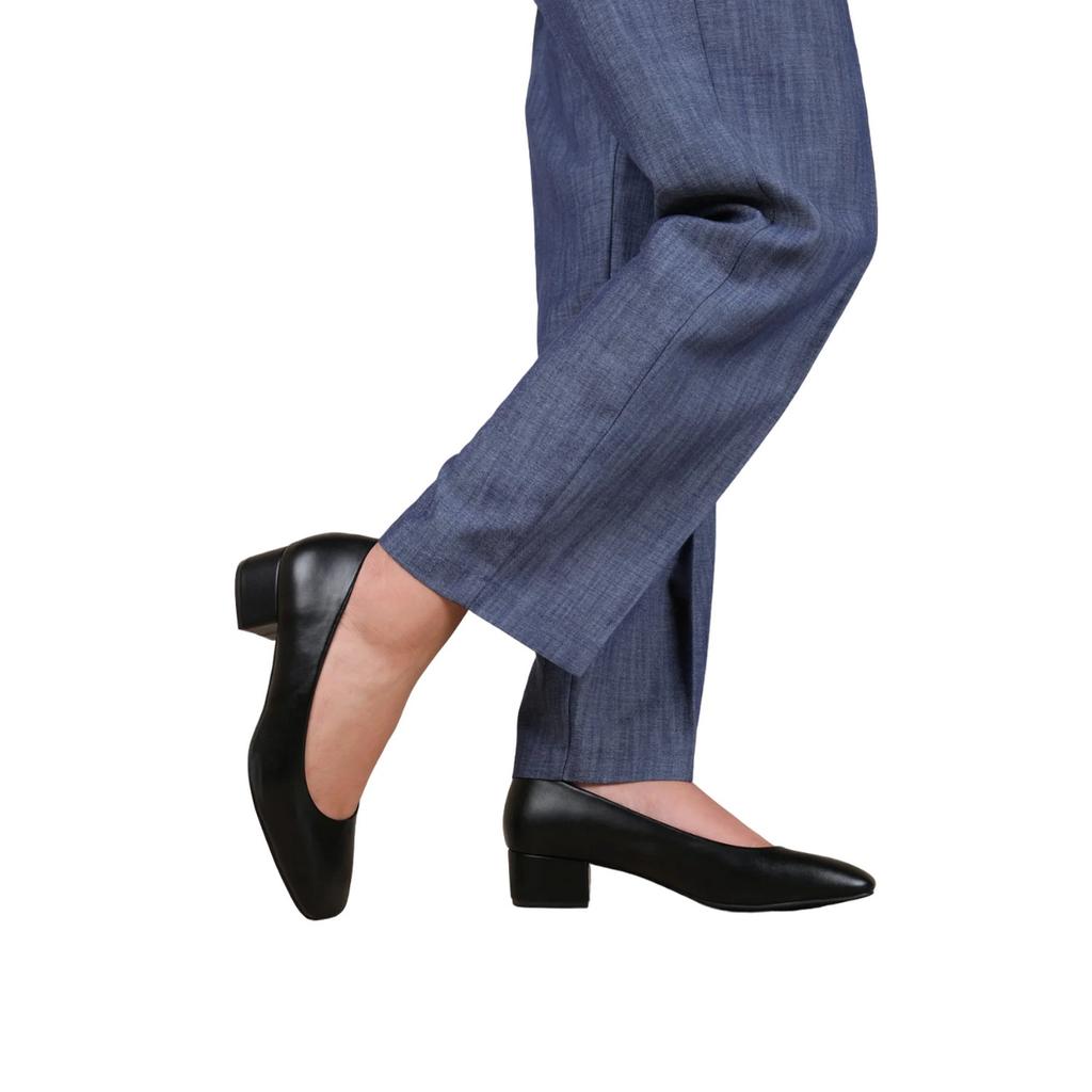 Where's That From Womens/Ladies Seattle Faux Leather Square Toe Low Block Heel Shoes