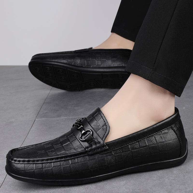 Fashion Designer Men Shoes New Loafers Men's Genuine Leather Slip-on Classic Leather Shoes Soft Sole Comfortable Moccasin Casual Shoes