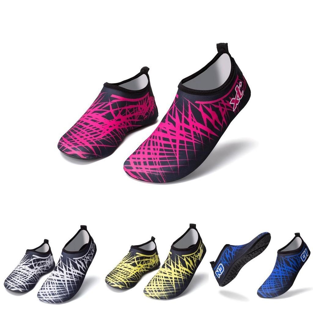 Premium Quality Unisex Adult Barefoot Aqua Beach Socks For Men And Women