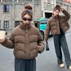 Qisqa paxtali kiyimlar qish 2025 yangi keng turadigan yoqali qalinlashtirilgan noncha kichik moda kurtka ayollar paxtali kurtkasi ayollar kiyimi