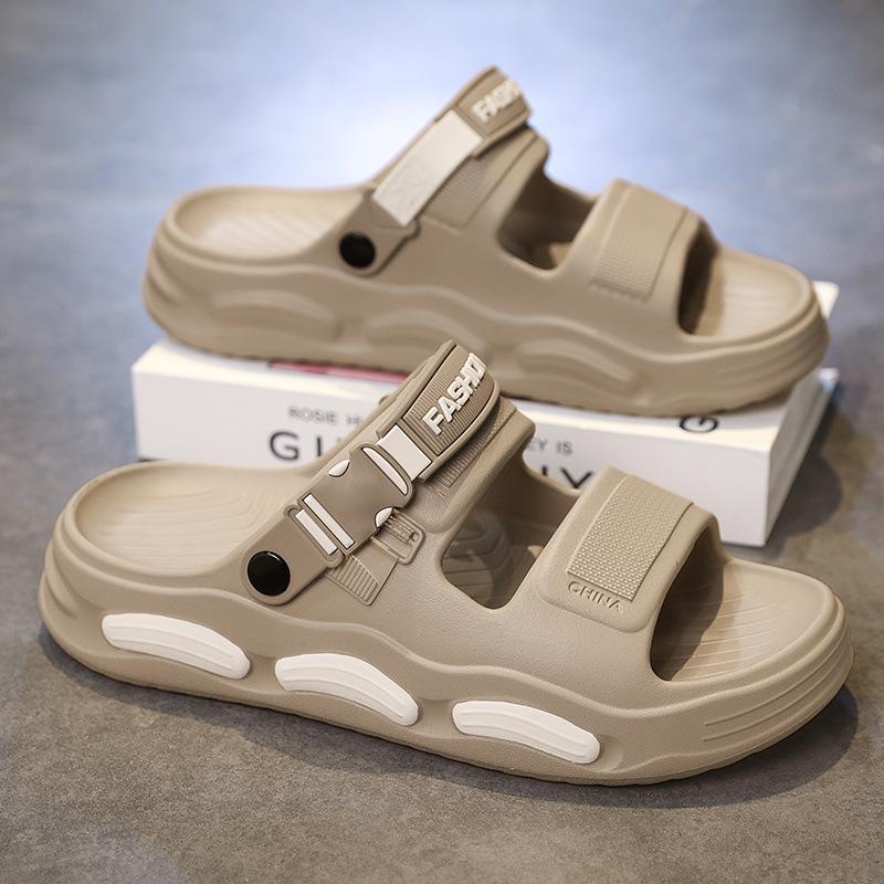 Fashion 2025 Men's Sandals Summer Outerwear New Anti Slip and Wear Resistant Dual Purpose Driving Casual Lightweight Beach Slippers