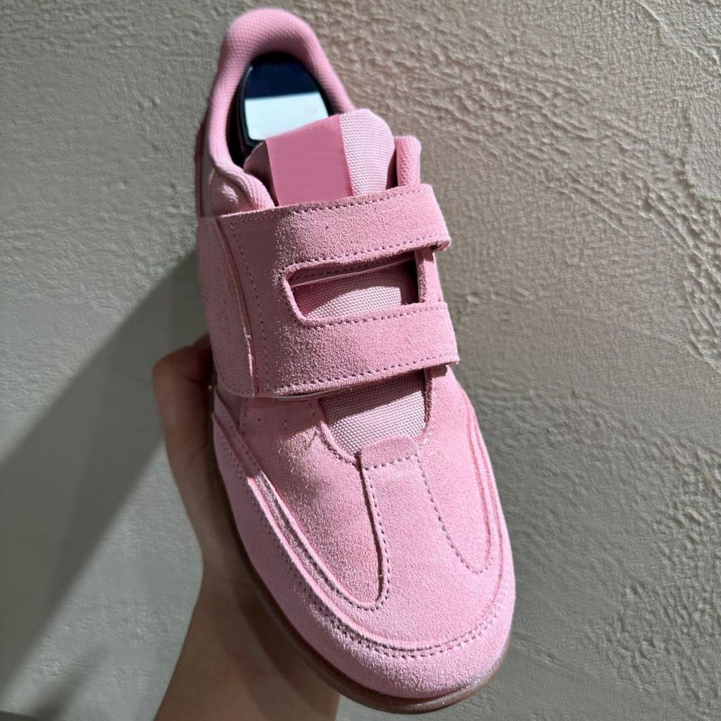 Версия из коровьей кожи~ Корейская нишевая кожа Застежка-липучка Круглый носок Немецкие тренировочные туфли женские повседневные спортивные стиль на плоской подошве универсальные кеды