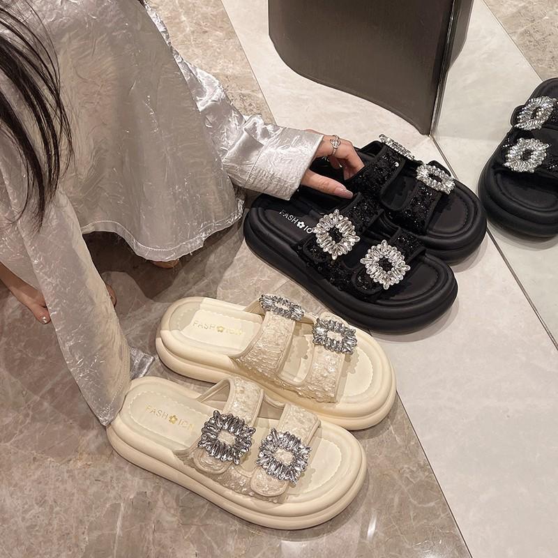 Premium Sense with Diamond Cool Slippers Women's Summer 2024 New Outer Wear Fashionable Thick-soled Sequined Muffin Bottom with Skirt Slippers