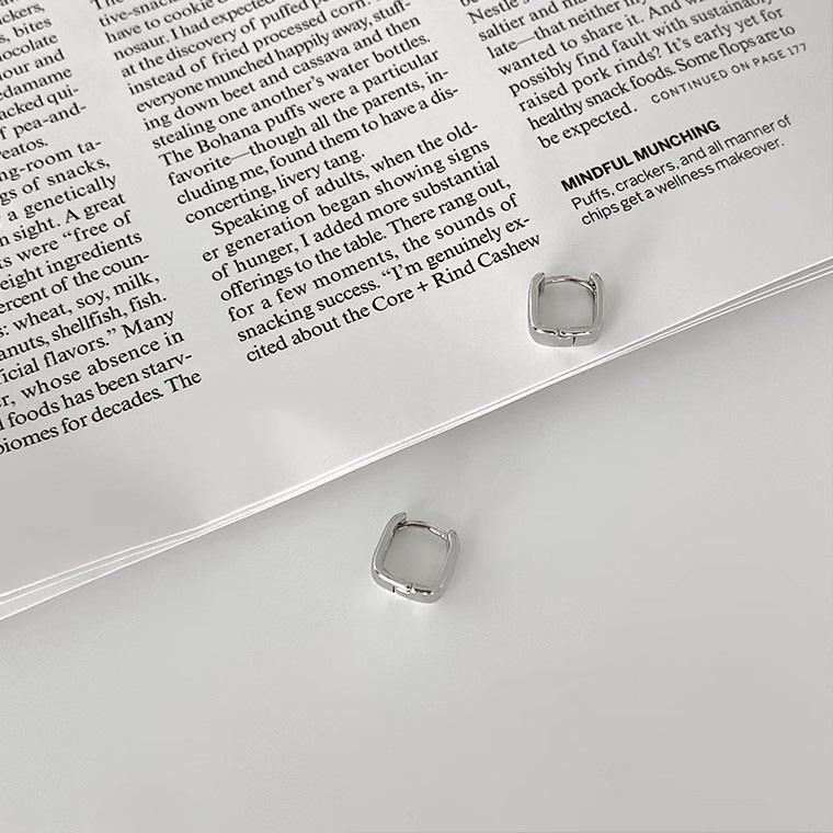 Японские и корейские квадратные серьги из серебра 925 пробы - Стильные, удобные, несъемный дизайн для мужчин и женщин