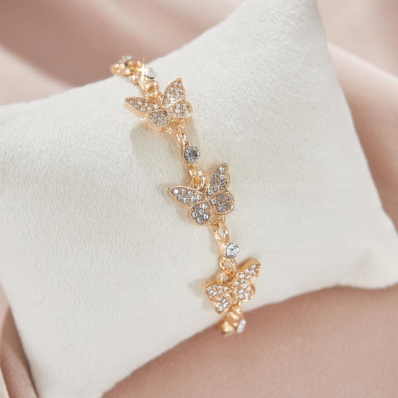 Fashionable Luxury Simple Zircon Butterfly Bracelet for Women Versatile Personality Creative Elegant Party Zircon Holiday Gift