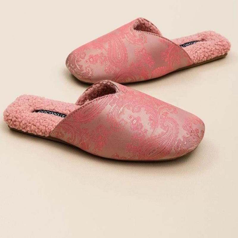Модные туфли на плоской подошве женские тапочки с принтом из меха модные мюли обувь зимние новые шлепанцы 2025 тренд новые сандалии с открытой пяткой Mujer Zapatos