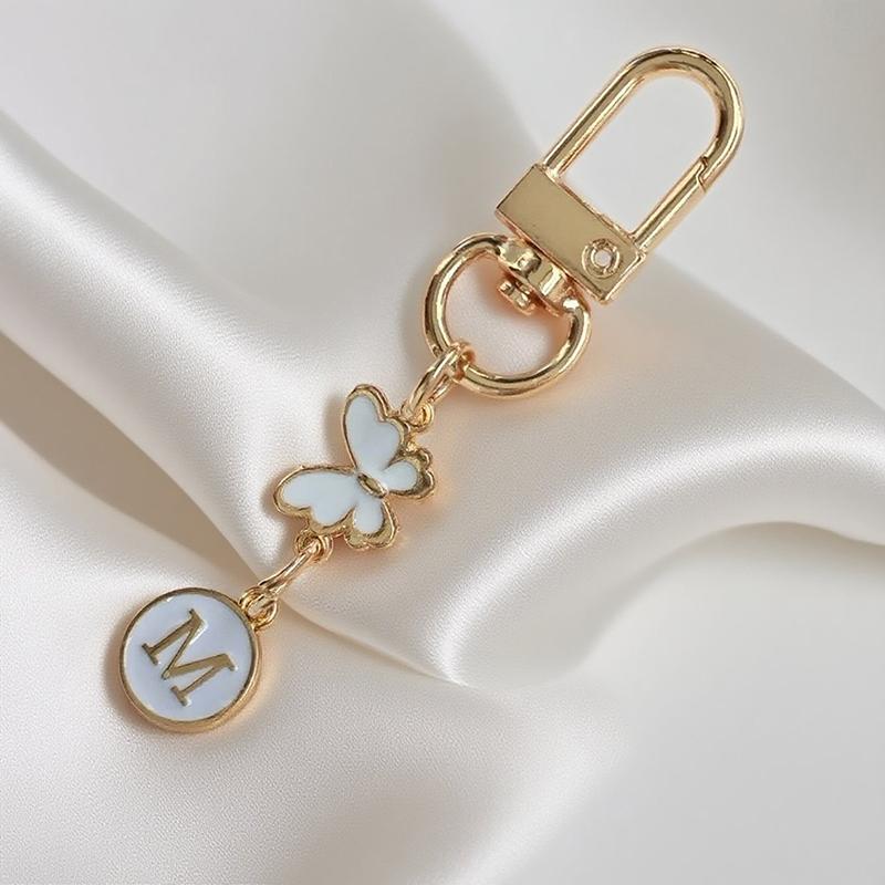 NEW Metal Butterfly Letter Keychain Fashion A-z 26 Letters Keyring Charms Car Key Holders Bag Pendant Accessories Jewelry Gift